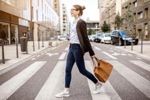 businesswoman walking | Beverly Hills MD